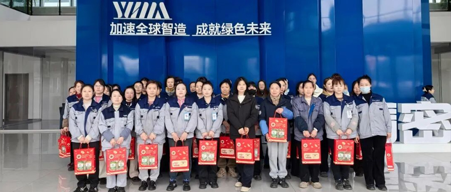 御馬精密：今天，把C位留給最美的“女神”們！